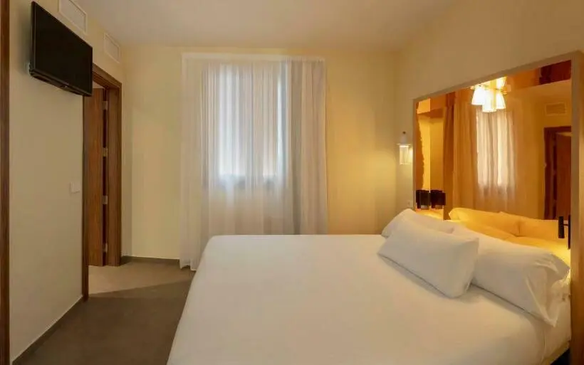 اتاق سوپریور, SH Suite Palace