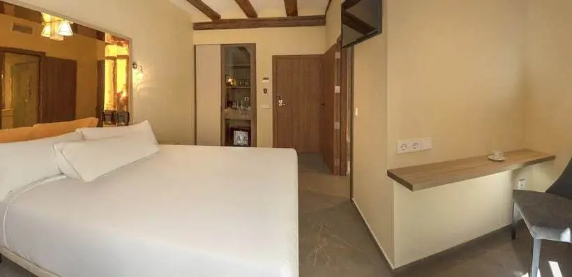 اتاق استاندارد, SH Suite Palace