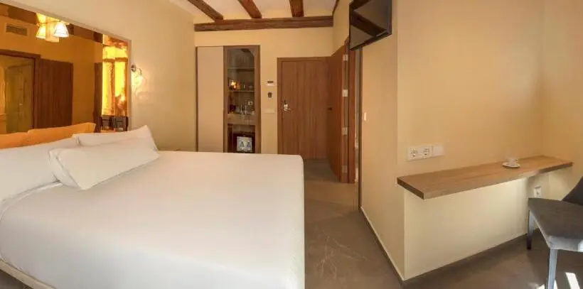 اتاق استاندارد, SH Suite Palace