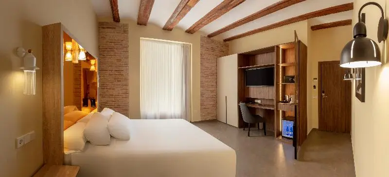 اتاق سوپریور, SH Suite Palace