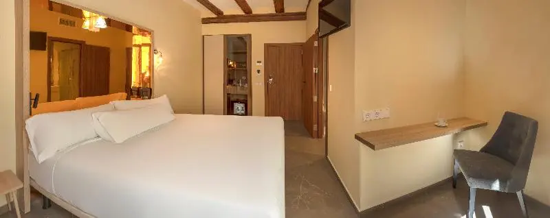 اتاق استاندارد, SH Suite Palace