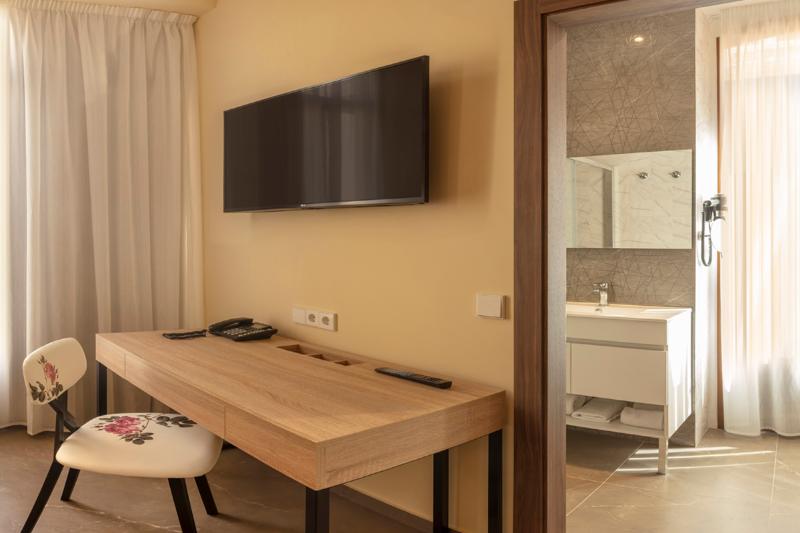 غرفة سوبيريور, SH Suite Palace