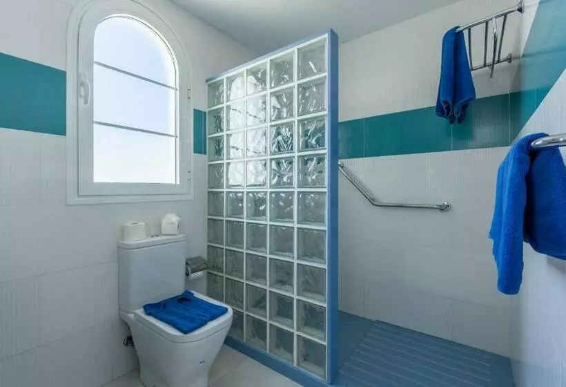 آپارتمان 1 خوابه با بالکن, Apartamentos Corona Mar