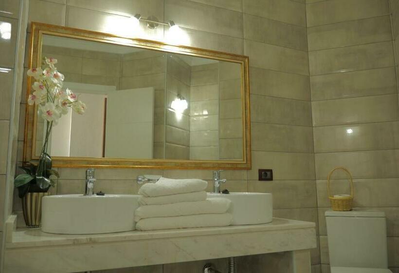 Апартаменты 1 Спальня, Apartamentos Piramides