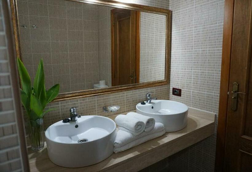Апартаменты 1 Спальня, Apartamentos Piramides