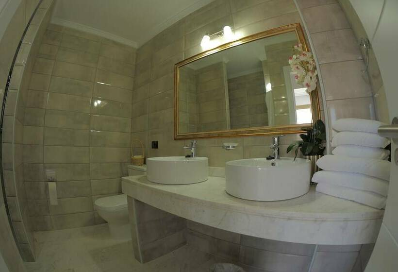 آپارتمان 1 خوابه, Apartamentos Piramides