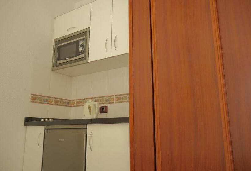 Студия Стандарт, Apartamentos Piramides