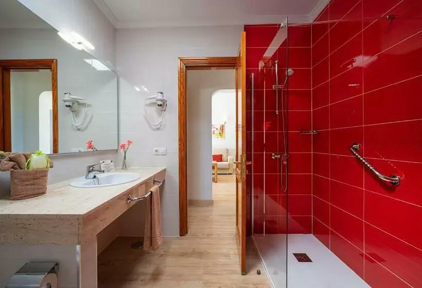 2 Bedroom Apartment With Garden, Ilunion Costa Sal Lanzarote