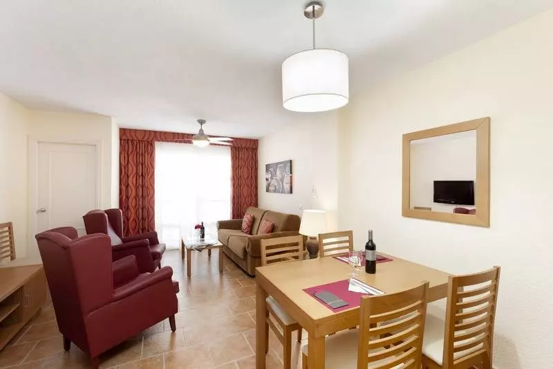 آپارتمان 2 خوابه, Crown Resorts Club Marbella
