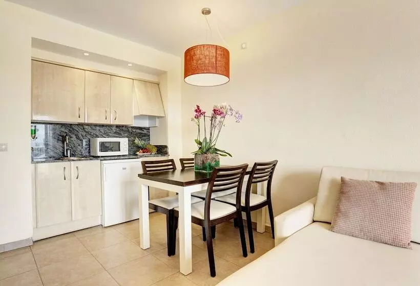 2 Bedroom Apartment Side Sea View, Grupotel Tamariscos