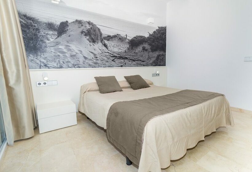 スタンダードシングルルーム, Zafiro Alzinar Mar- Adults Only