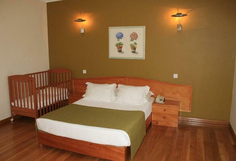 חדר משפחתי, Eira Do Serrado   Hotel & Spa