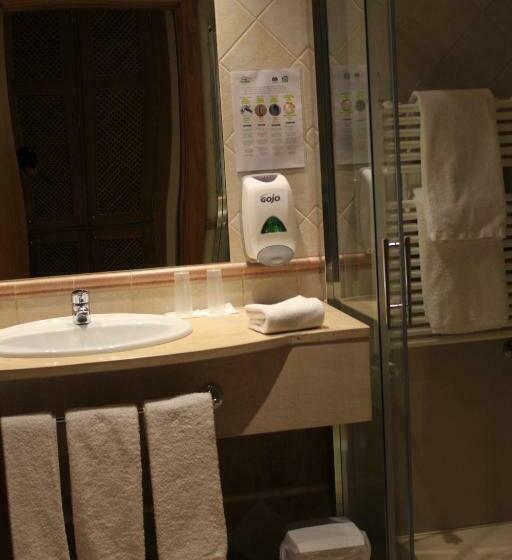 חדר משפחתי, Eira Do Serrado   Hotel & Spa