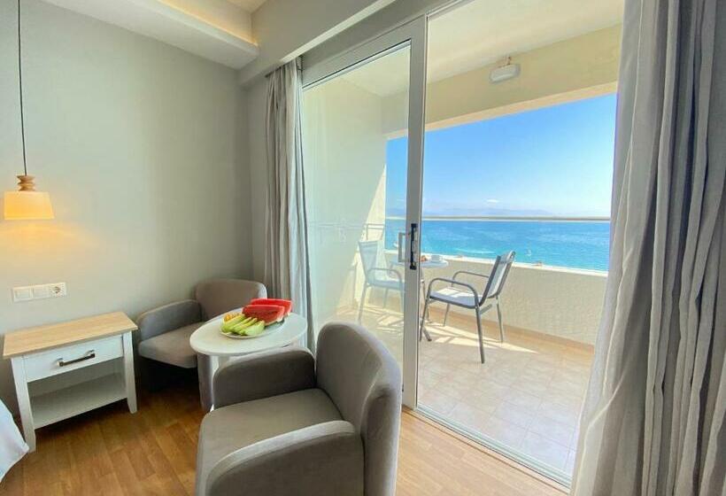 Трехместный Superior Вид на Море, Elea Beach
