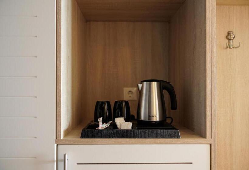 オーシャンビュースーペリアールーム, Elea Beach