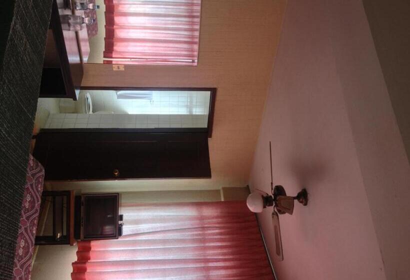 غرفة بريميوم رباعية, Nueva Galicia