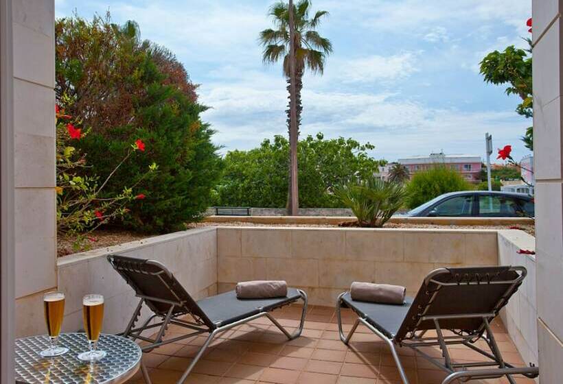 جناح جونيور, Seth Port Ciutadella