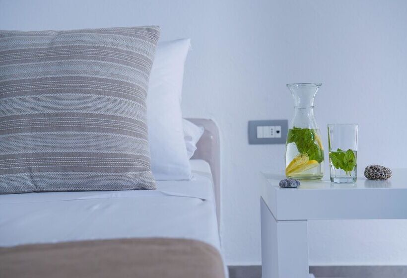 غرفة قياسية مطلّة علي البحر, Peninsula Resort & Spa