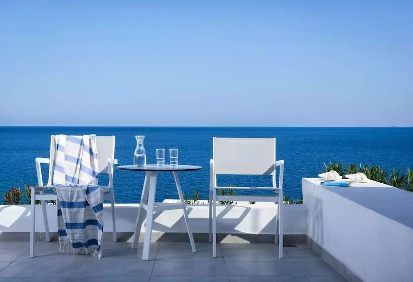オーシャンビュージュニアスイート, Peninsula Resort & Spa