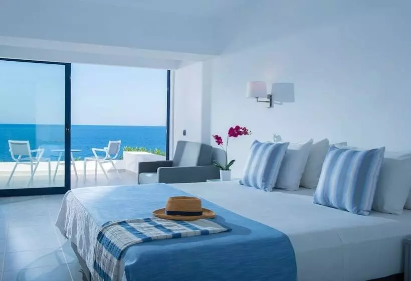 オーシャンビュージュニアスイート, Peninsula Resort & Spa