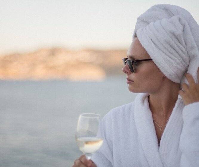 Номер Superior Вид на Море, Peninsula Resort & Spa