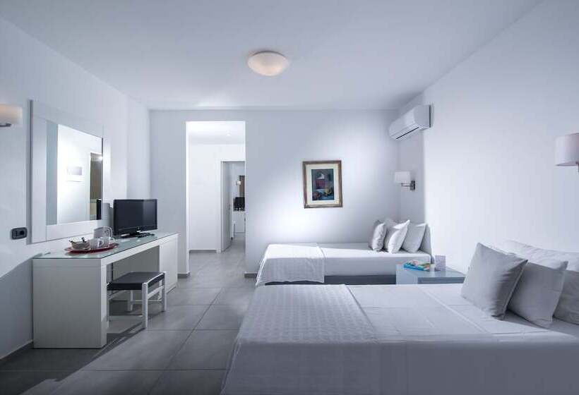 Люкс Семейный 2 Спальни, Peninsula Resort & Spa