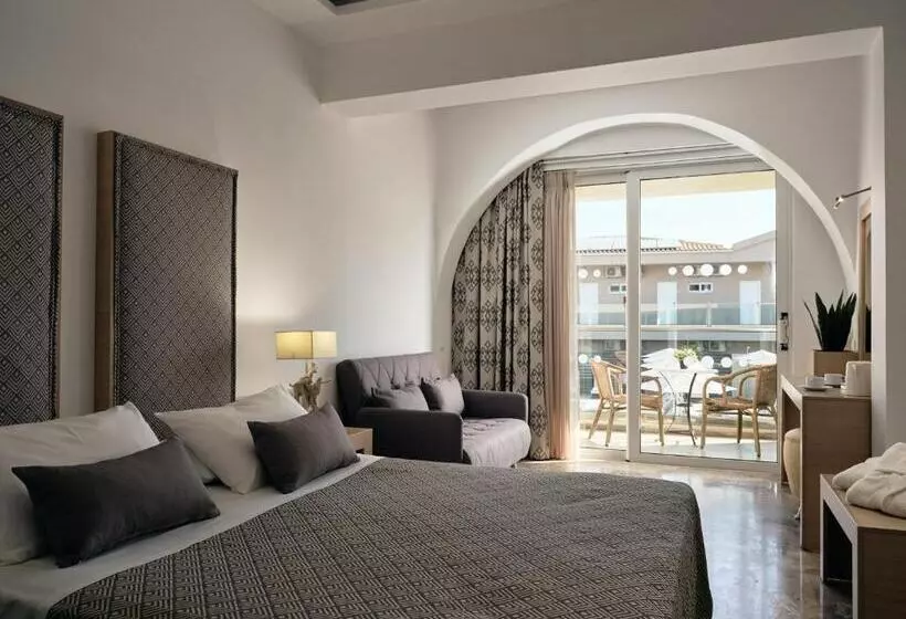 اتاق لوکس سه تخته, Park Hotel & Spa   Adults Only