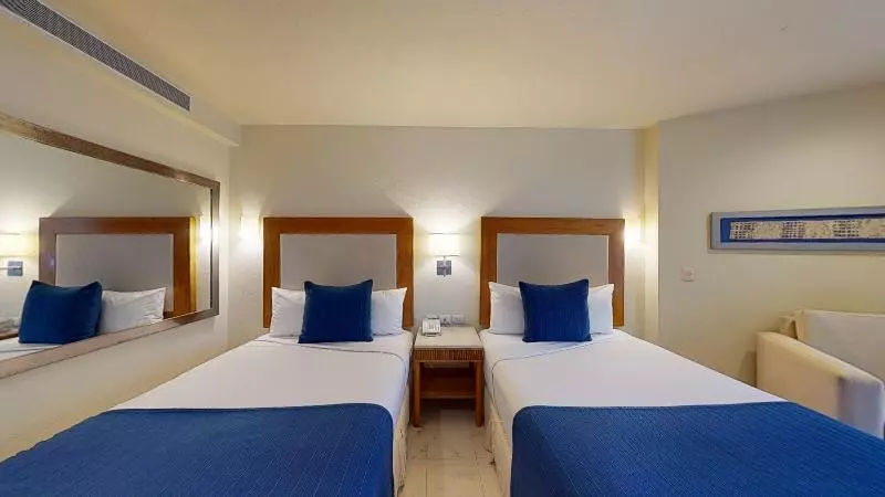 اتاق لوکس, Grand Park Royal Cozumel All Inclusive