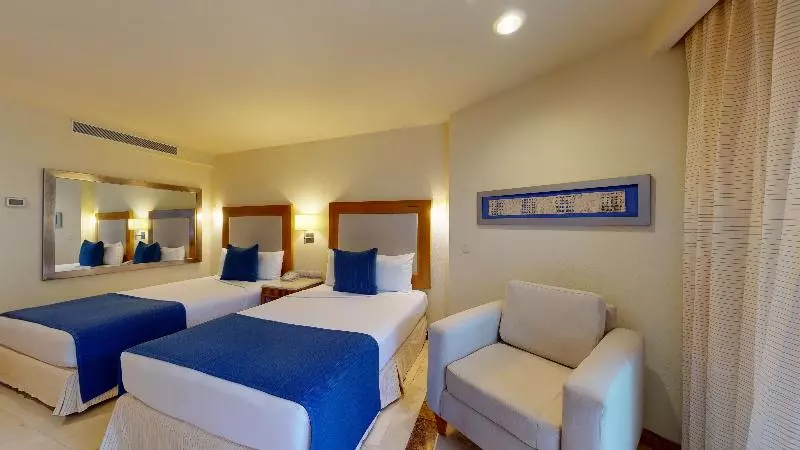 اتاق لوکس, Grand Park Royal Cozumel All Inclusive