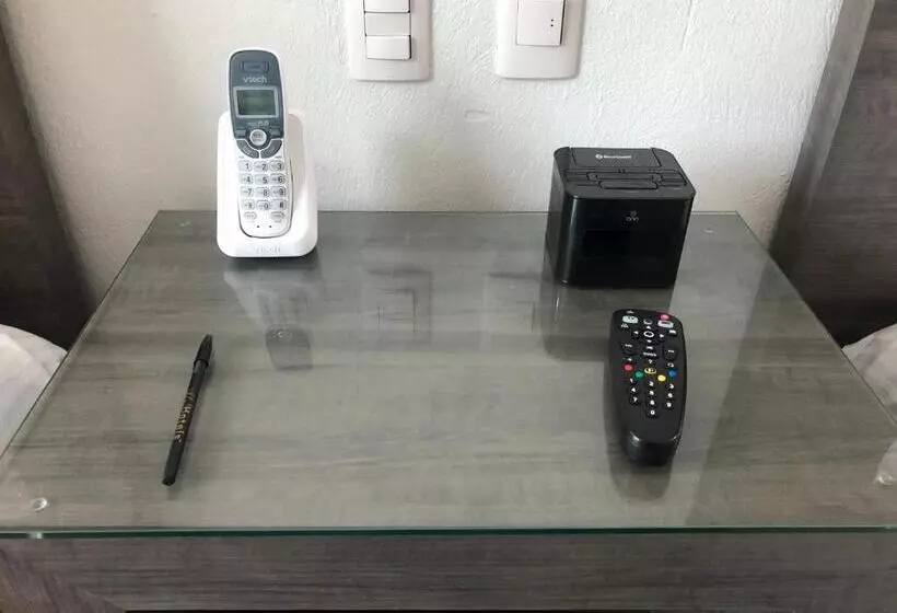 اتاق استاندارد با 2 تخت دوبل, We Hotel Aeropuerto
