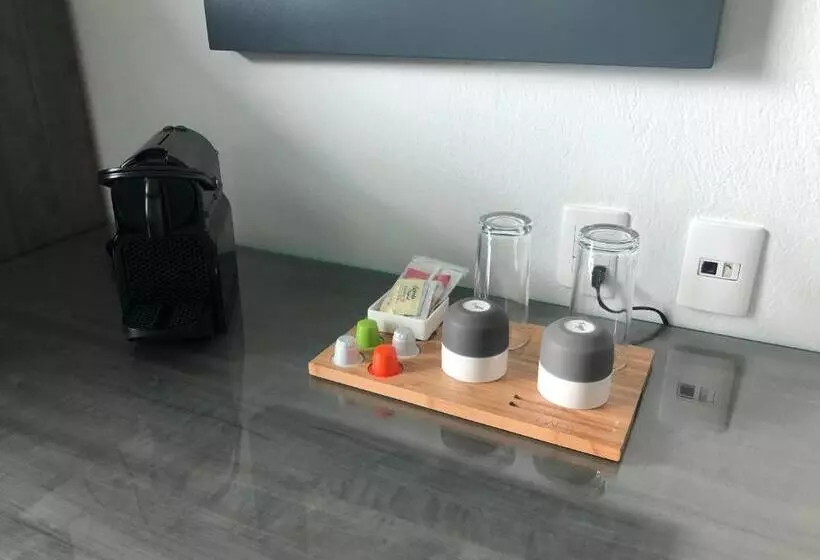 اتاق استاندارد با 2 تخت دوبل, We Hotel Aeropuerto