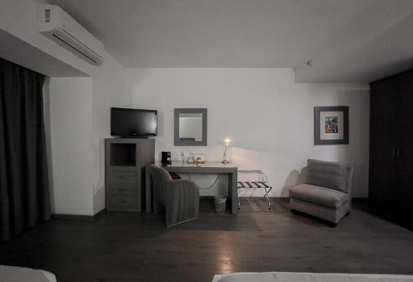 اتاق استاندارد با 2 تخت دوبل, We Hotel Aeropuerto