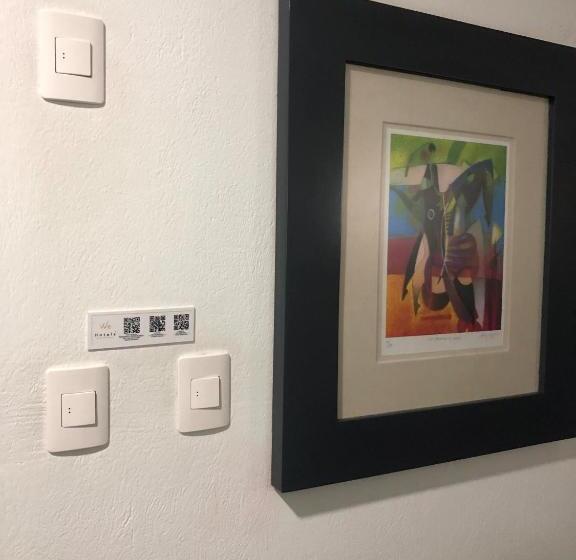 اتاق استاندارد با تخت بزرگ, We Hotel Aeropuerto