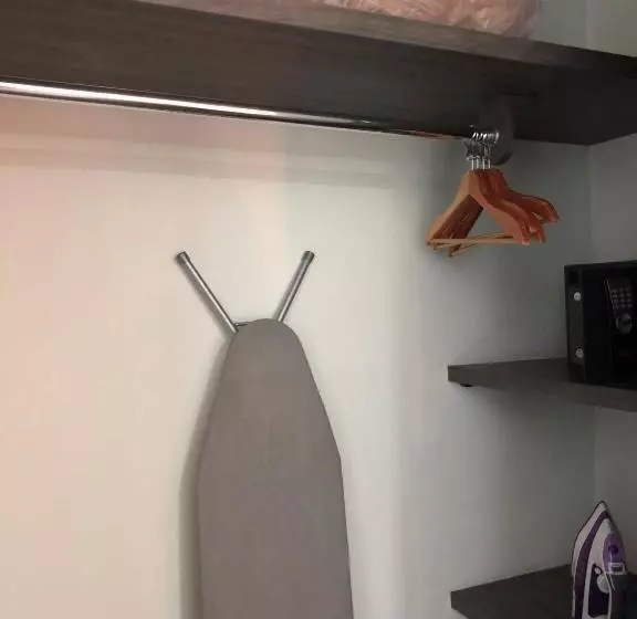 اتاق استاندارد برای معلولان, We Hotel Aeropuerto