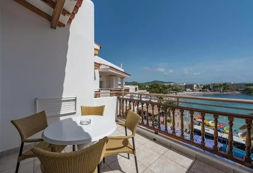 آپارتمان 1 خوابه با تراس, Apartamentos Es Cañe