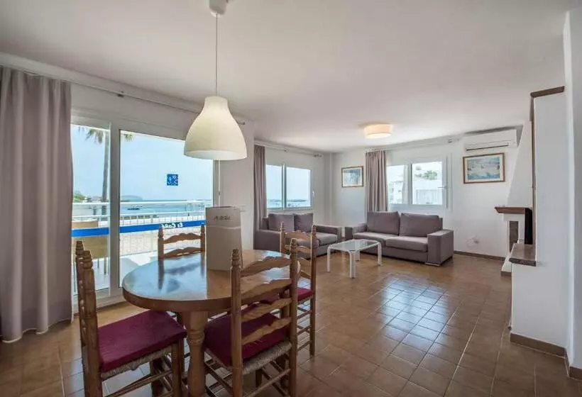آپارتمان 3 خوابه, Apartamentos Es Cañe