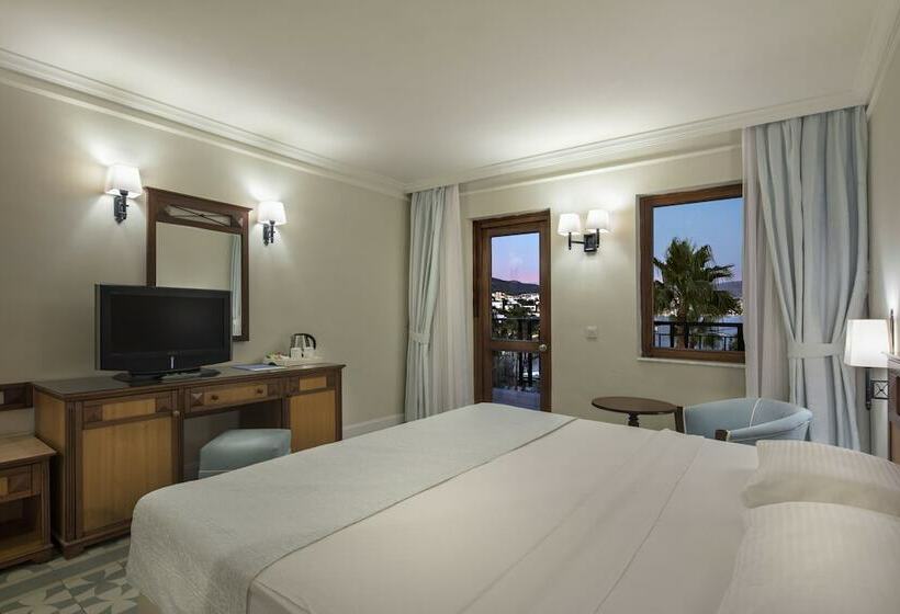 غرفة قياسية مطلّة علي البحر, Selectum Colours Bodrum