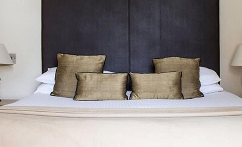 Номер Superior, Broadford