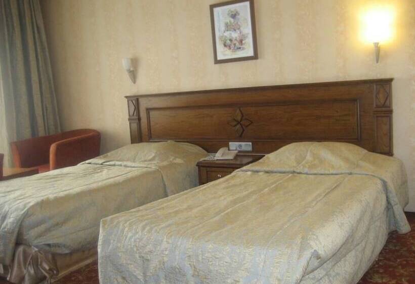 غرفة قياسية, Candan Beach