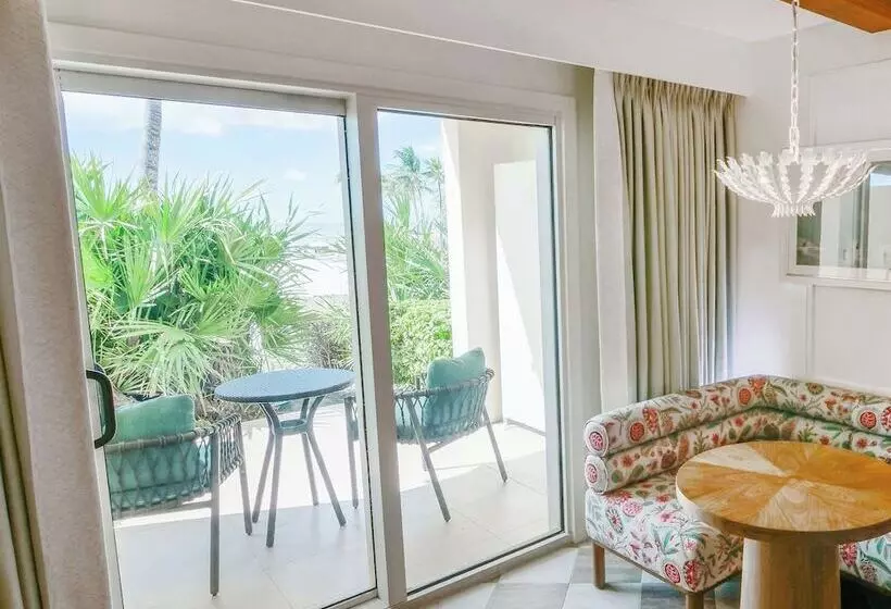 سوییت با چشم‌انداز دریا, Casa Marina Key West, Curio Collection by Hilton