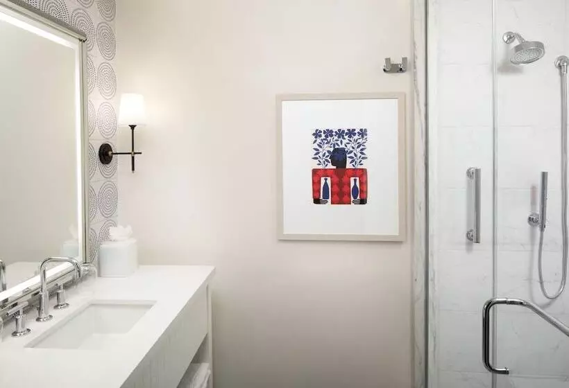 اتاق استاندارد با 2 تخت دوبل, Casa Marina Key West, Curio Collection by Hilton