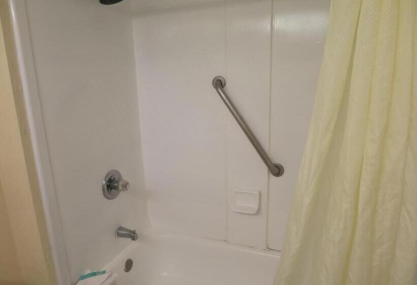 Quarto Estandar Cama King, Floridian Express International Drive