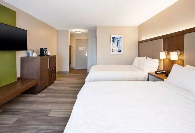 2ダブルベッドのスタンダードルーム, Holiday Inn Express Nashville Airport, An Ihg
