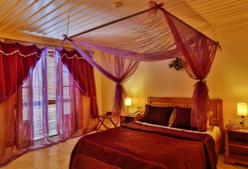 חדר סטנדרט עם טרסה, Oyster Residences   Adult Only