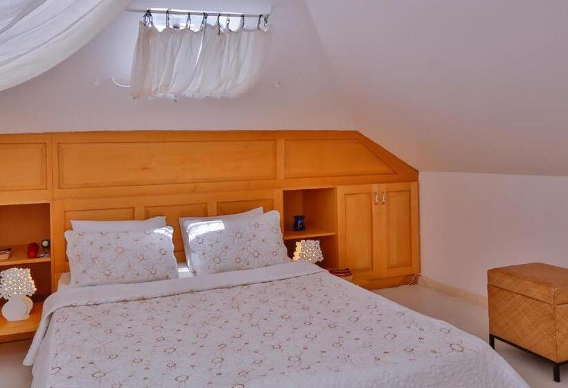 סוויטה עם טרסה, Oyster Residences   Adult Only