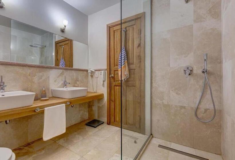 Номер Deluxe, Oyster Residences   Adult Only