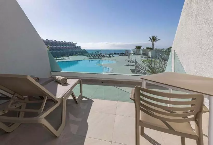 オーシャンビュージュニアスイート, Radisson Blu Resort Lanzarote