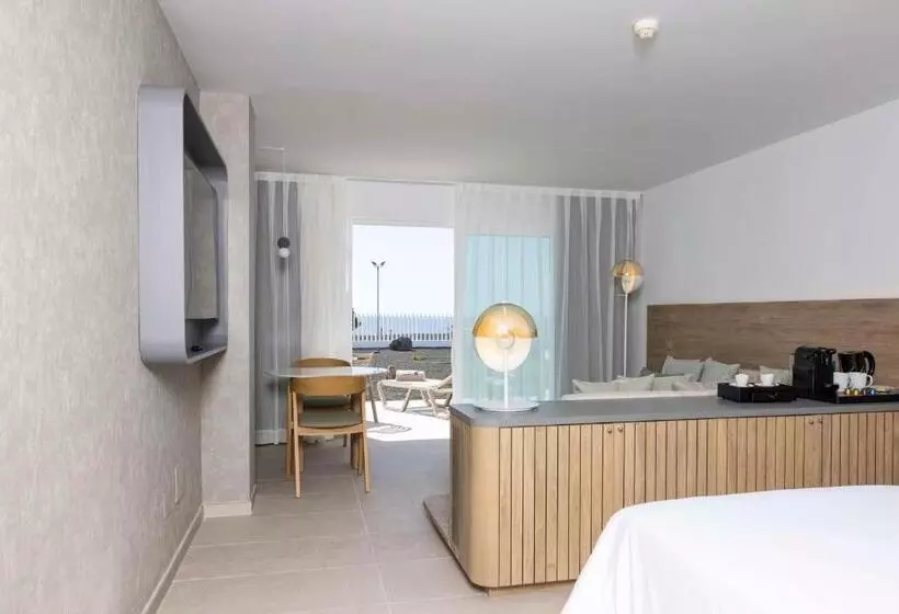 景色の見えるジュニアスイート, Radisson Blu Resort Lanzarote