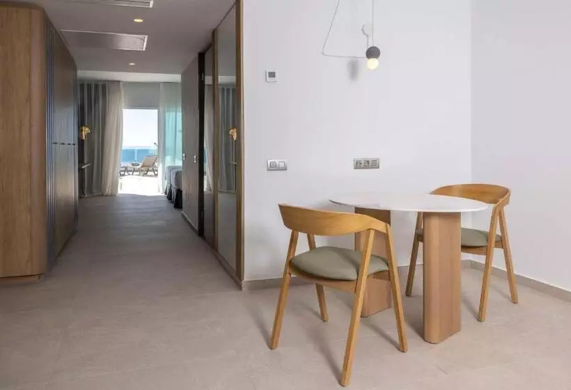 景色の見えるスイートルーム, Radisson Blu Resort Lanzarote
