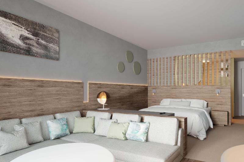 سوییت جونیور, Radisson Blu Resort Lanzarote